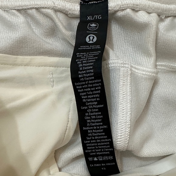 Lululemon In‑Depth Jogger (28”) - Picture 2 of 4